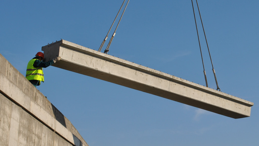 До 24 април се подават оферти за проектиране и строителство на нов мост на път III-103 в село Горна Кремена