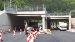Строителството на участъка Калотина - Драгоман от АМ „Европа“ се извършва без спиране на трафика по път I-8