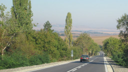 Стартира обществена поръчка за проекти за ремонта на 38 км третокласни пътища в област Стара Загора