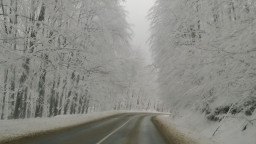 От 1 март се прекратяват дейностите по зимно поддържане на пътищата с изключение на проходите и високопланинските участъци