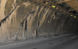 Извършен превантивен ремонт на пътища със средства по ПМС № 85 от 15 април 2016 г. - АМ „Хемус“ – пътен тунел „Ечемишка“ дясна тръба