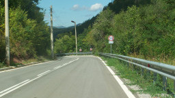 Приключи рехабилитацията на 10,5 км от път ІІІ-6233 Блатешница - Байкалско - Драгомирово